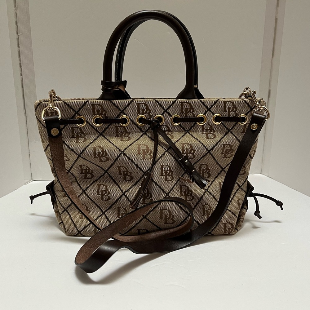 Dooney & Bourke Handbag/Purse Classic Vintage Db Logo - Mini